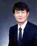 대학교수인 강철훈의 대표 이미지