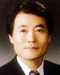 변호사인 송윤배의 대표 이미지