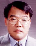 치과의사, 대학교수인 김경욱의 대표 이미지