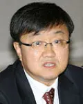 대학교수, 변호사인 성민섭의 대표 이미지