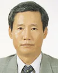 변호사, (전직)검사, (전직)판사인 김한수의 대표 이미지