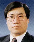 변호사, (전직)검사인 이덕선의 대표 이미지