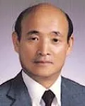 (전직)변호사, (전직)행정공무원인 유만곤의 대표 이미지