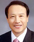 변호사인 윤용호의 대표 이미지