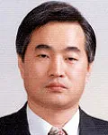 내과의사인 김창민의 대표 이미지