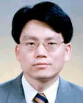 대학교수인 김원필의 대표 이미지