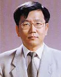 대학교수인 박신현의 대표 이미지