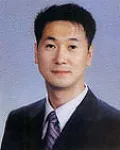 대학교수인 손현근의 대표 이미지