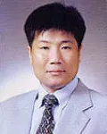 대학교수인 박기수의 대표 이미지