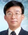 대학교수인 김기석의 대표 이미지