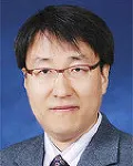 대학교수인 박형동의 대표 이미지