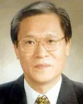 (전직)대학학장인 김원경의 대표 이미지