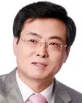 변호사, (전직)판사인 진봉헌의 대표 이미지