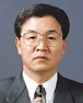 변호사인 박충성의 대표 이미지