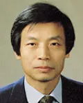 변호사, (전직)판사인 이신섭의 대표 이미지