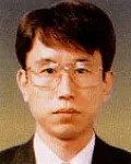 검사인 이학성의 대표 이미지