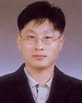 대학교수인 성광수의 대표 이미지