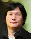 영화감독인 윤태용의 대표 이미지