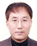 대학교수인 방국수의 대표 이미지
