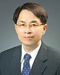 변호사, (전직)판사인 최중현의 대표 이미지