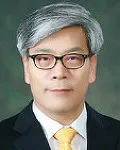 교수인 황옥철의 대표 이미지