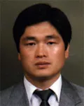 판사인 황한식의 대표 이미지