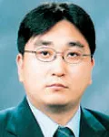 대학교수인 이문노의 대표 이미지