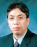 대학교수인 손장호의 대표 이미지