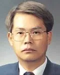 변호사인 정덕관의 대표 이미지