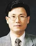 변호사, (전직)판사인 정무원의 대표 이미지