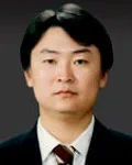 변호사인 손동우의 대표 이미지
