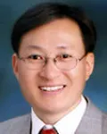 변호사, (전직)검사인 김광암의 대표 이미지