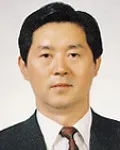 변호사, (전직)정무직공무원, (전직)판사인 김승진의 대표 이미지