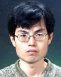 대학교수인 홍성출의 대표 이미지