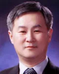 행정공무원인 전영만의 대표 이미지