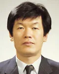변호사인 유중원의 대표 이미지