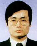 변호사, (전직)검사인 이두희의 대표 이미지