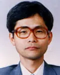 (전직)입법부공무원인 박영창의 대표 이미지