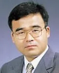 변호사, (전직)판사인 이담의 대표 이미지