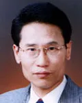 연구인인 류정곤의 대표 이미지