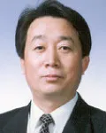 교육공무원인 최진명의 대표 이미지