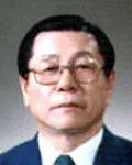 (전직)대학학장인 오세탁의 대표 이미지