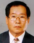 신문인인 최중희의 대표 이미지
