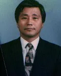 (전직)행정공무원, (전직)문화기관단체인인 윤병용의 대표 이미지