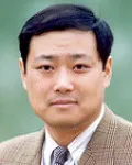 대학교수인 김동섭의 대표 이미지