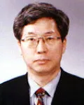 연구인인 여인곤의 대표 이미지