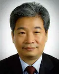 연구인인 김용택의 대표 이미지