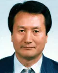 연극배우인 반석진의 대표 이미지