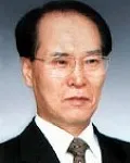 (전직)신문인, (전직)대학교수인 손병우의 대표 이미지
