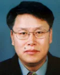 신문인인 이무현의 대표 이미지